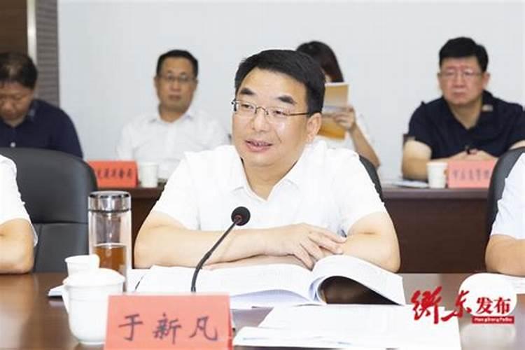 梦见在台上演讲 求解梦