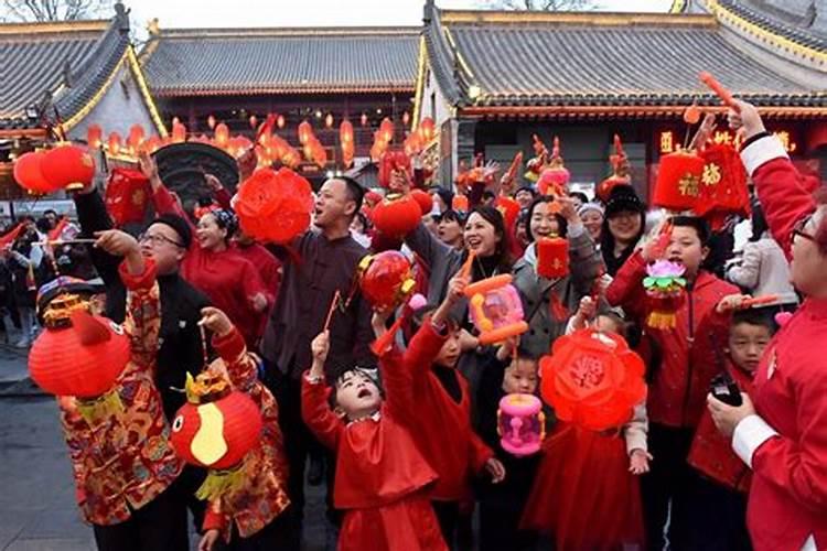 正月初二到西安旅游穿什么衣服