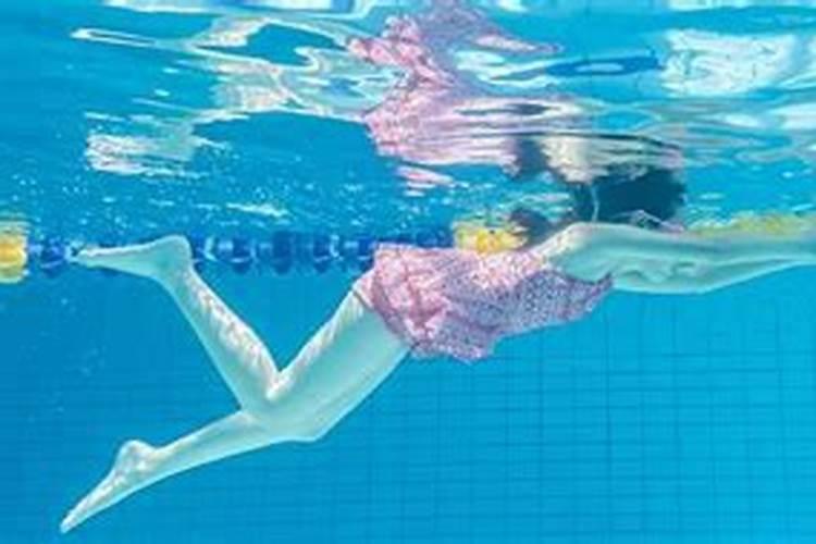 属狗的女人嫁给属牛的怎么样 属狗的女人和属牛的男人相合吗