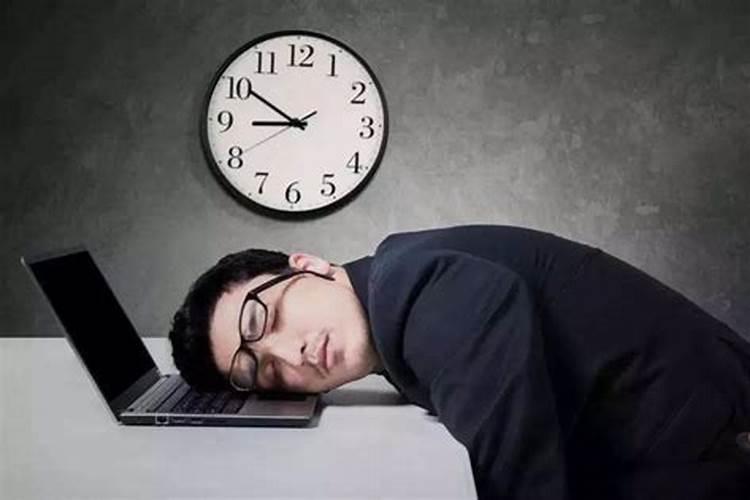 租写字楼,怎么个租法？怎么算钱？要一次性支付一年的租金还是分月给？压...