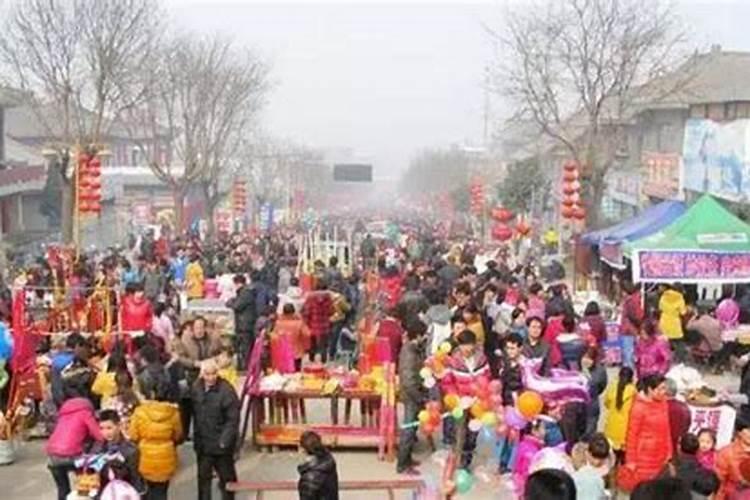 85年腊月十七午时的牛五行缺什么