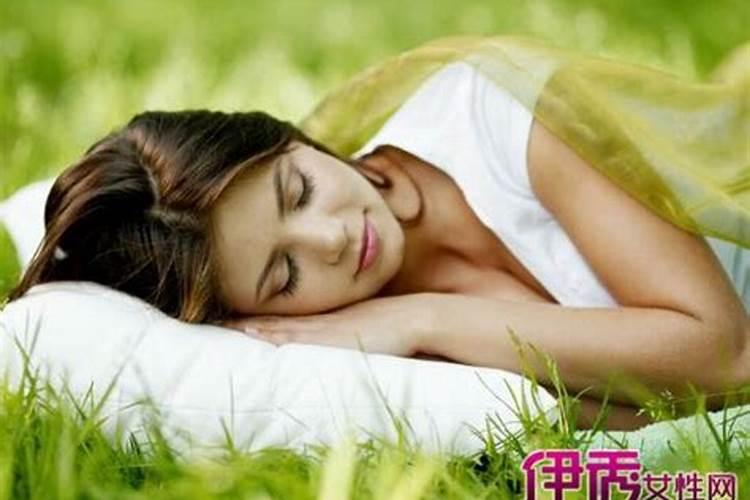 梦见自己和死人要饭吃的预兆