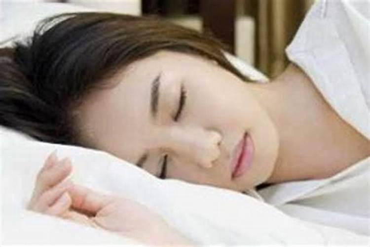 梦见与美女甜蜜的爱恋,这代表这什么