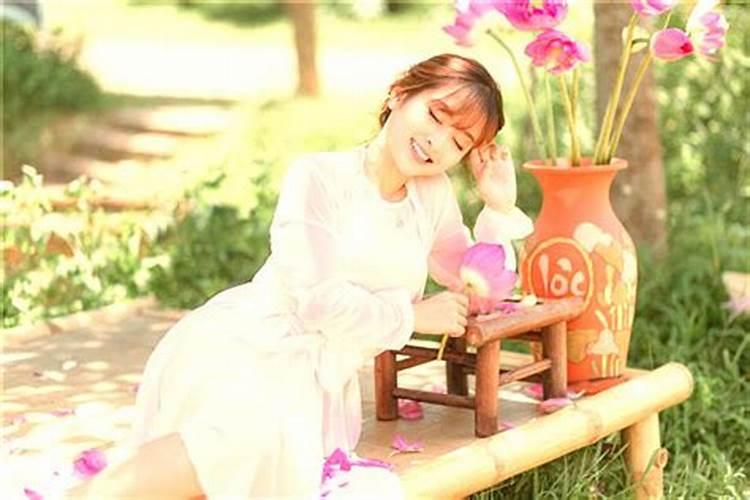 山头火命和涧下水命能结婚吗？