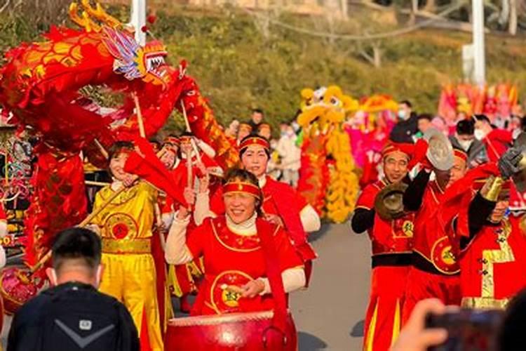 忘记几点出生怎么查询？