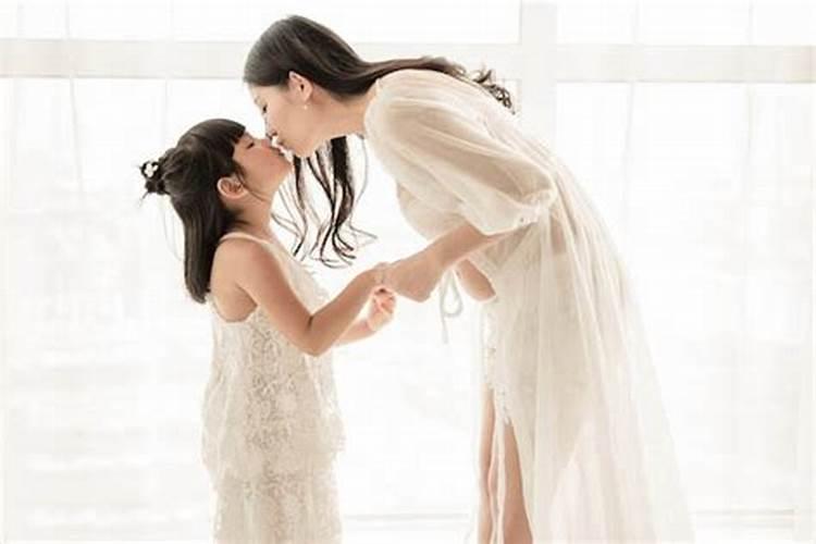 鬼节那天出生的女孩会怎样啊？