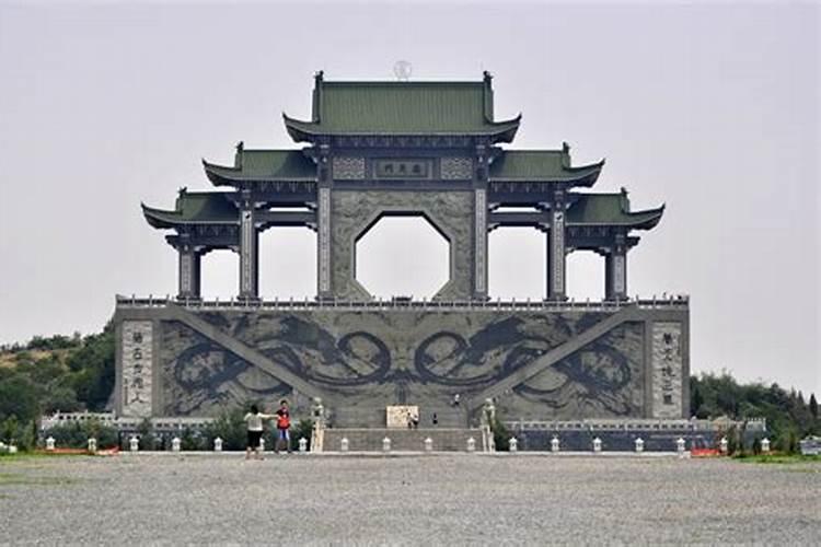 梦见做梦买车是什么兆头？
