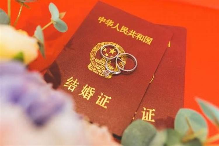 为什么算命先生都用阴历算命呢