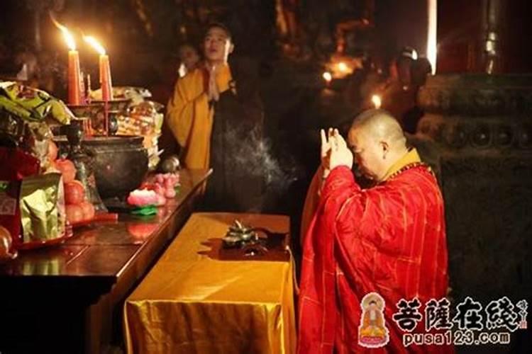 69年属鸡人在2025年的全年运势