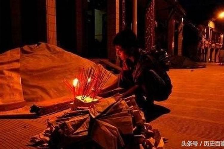 中国农历七月十三的日子是鬼节,它的由来是什么？