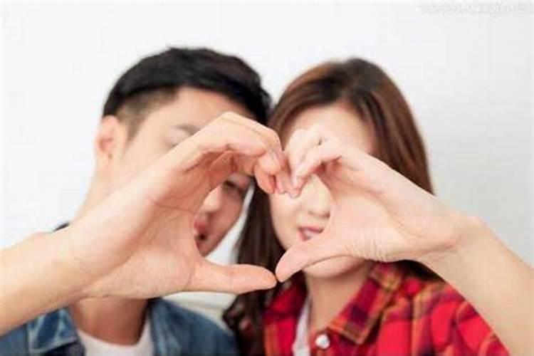 梦见别人老婆出轨是什么意思