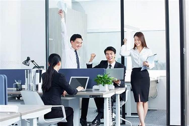 八字算命中,伏吟到底代表什么意思？