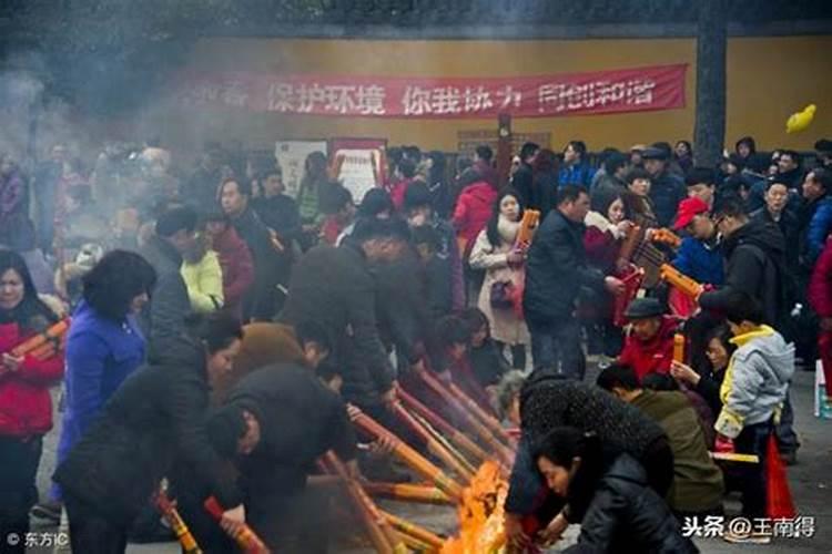 龙年端午节出生的男孩取名这样起名将来事业有成