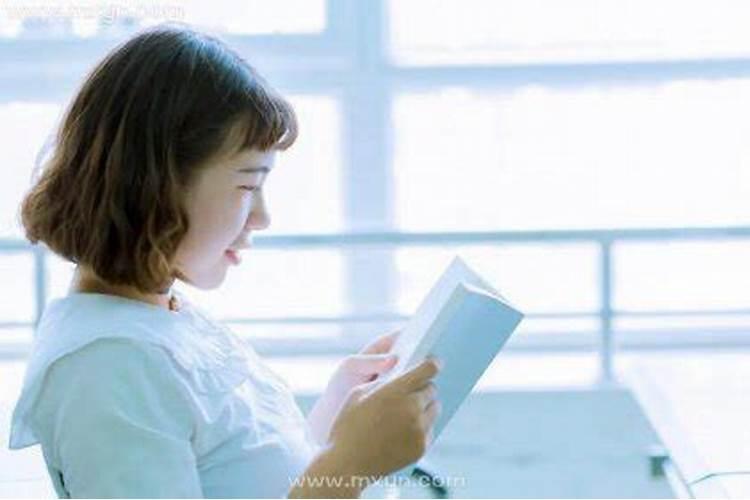 梦见自己和女同学结婚