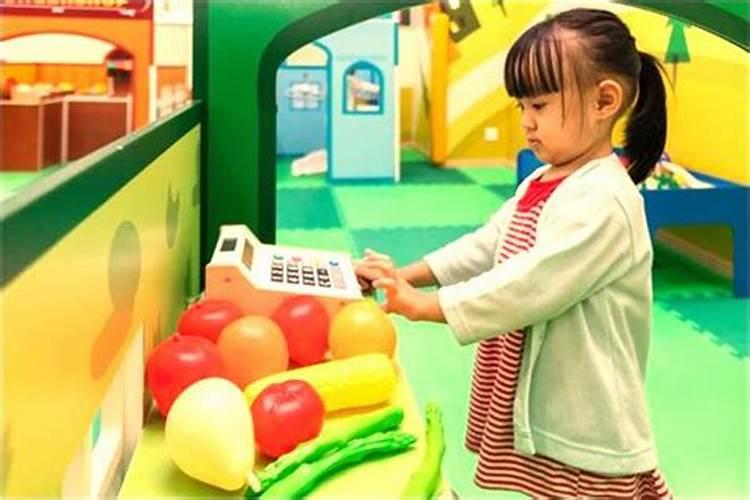 梦见给死去的奶奶钱的预兆