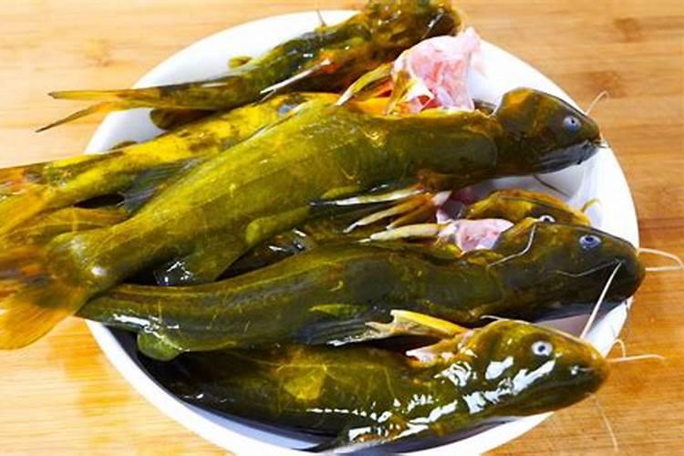 中元节烧包袱能天黑烧吗 中元节烧包袱能天黑烧讲究
