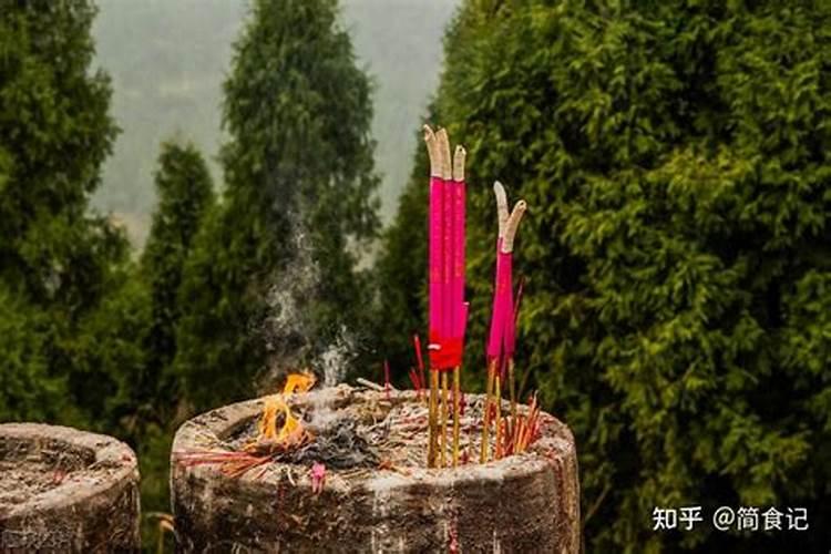 清明节那天可以上坟吗？