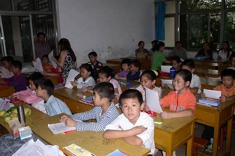 为什么会突然梦见二十年前的老同学