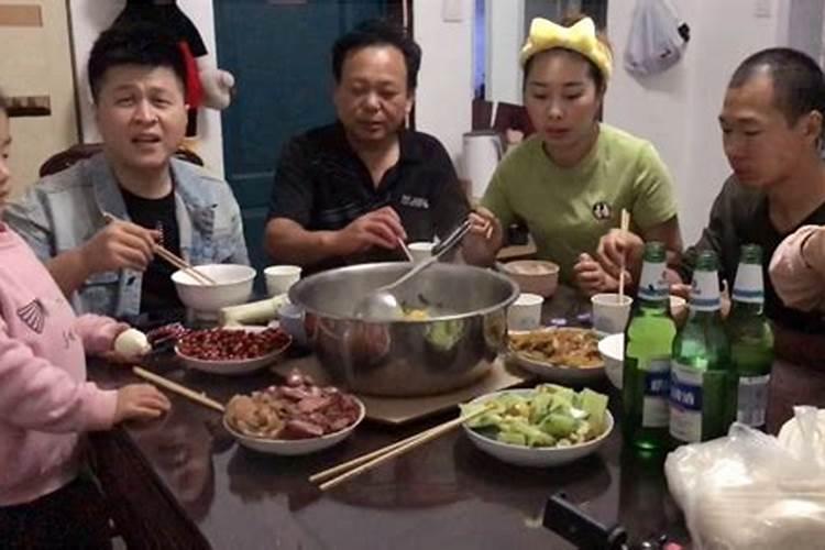什么时候春分、夏至、秋分、冬至？