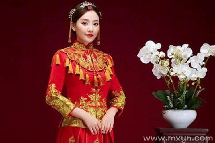梦见穿红色衣服的新娘的预兆