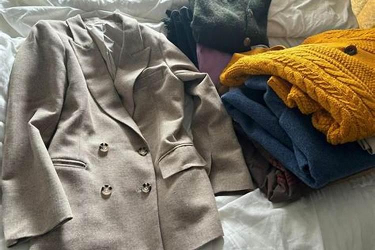 旧衣服能送别人吗