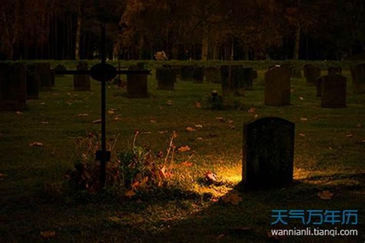梦见死人出殡是什么预示？