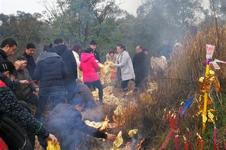 梦见非正常死亡的亲人是什么意思