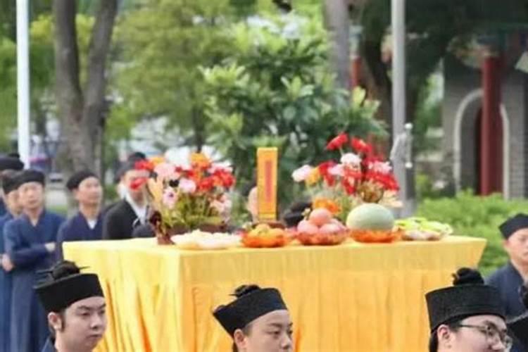 请神容易送神难是什么意思？
