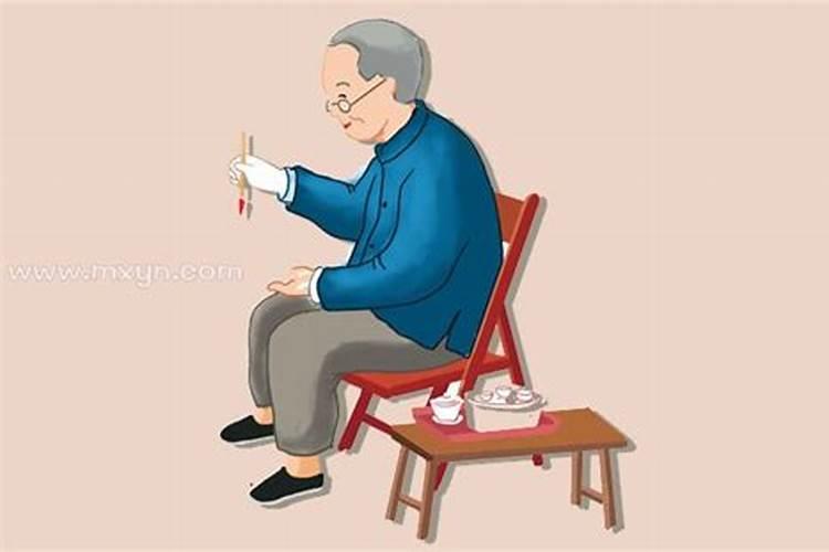 梦见在世的姥姥死了的预兆