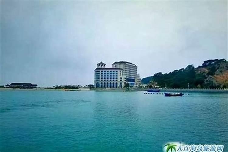周公解梦梦见下大雨是什么意思 做梦梦到下大雨代表什么？好不好百度...