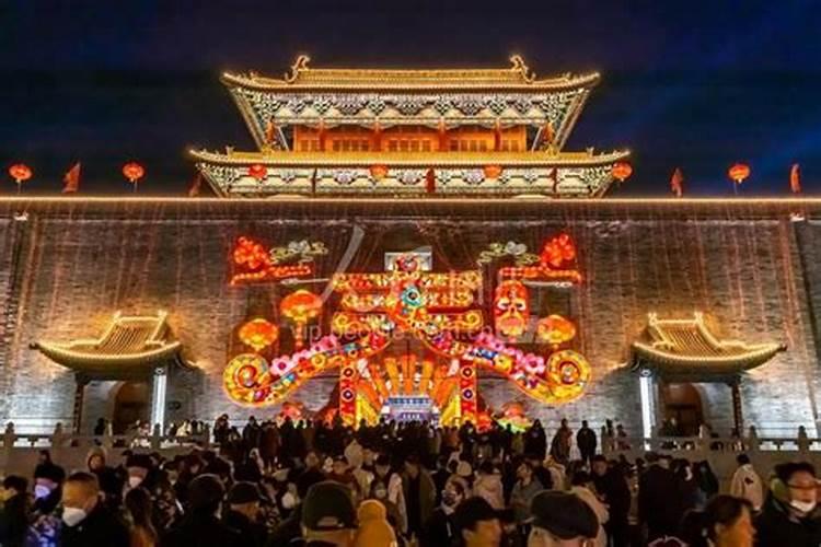 2025年农历闰月吗