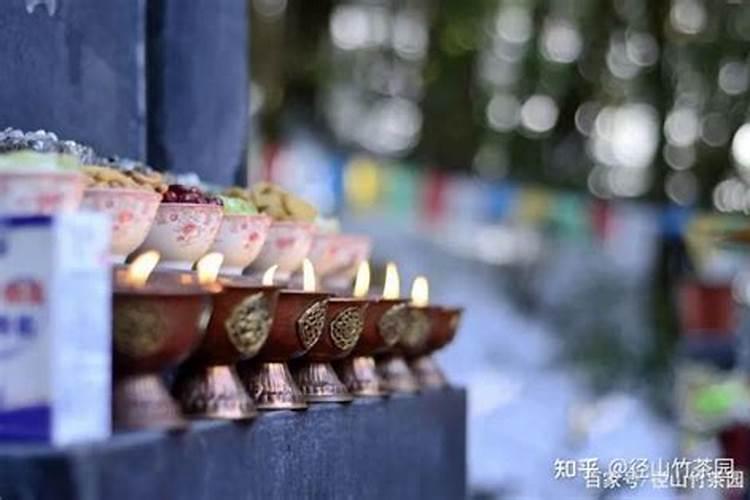 冬至前上坟还是冬至后上坟 冬至上坟是冬至当天吗