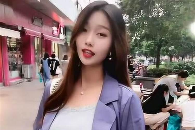 梦见两个孕妇大肚子是什么意思
