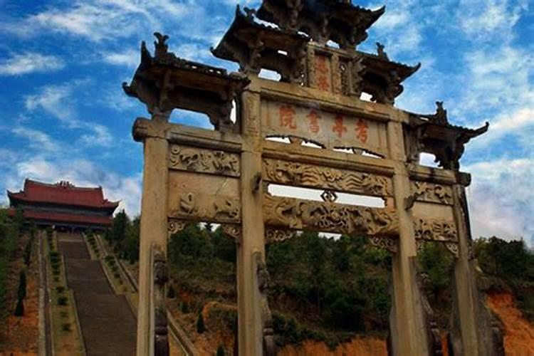 就只看了你一眼,就已确定了永远是什么歌