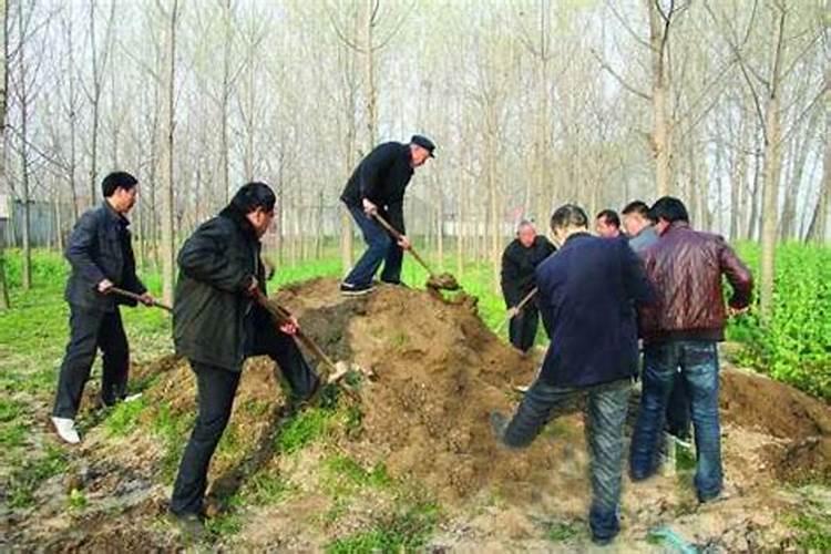 清明节能动土修坟吗清明节可以动土修坟吗