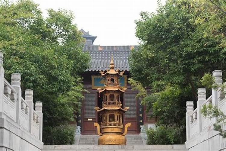 寺庙做超度需要多少钱？