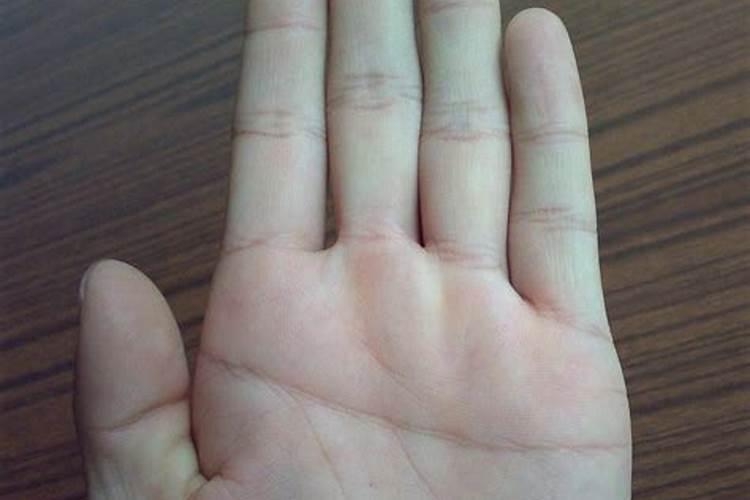断掌的女人命运有何不同