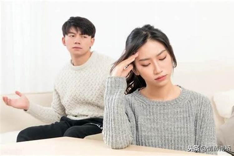 交往一个月分手感情很薄弱吗