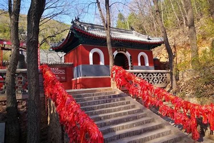 去郑州大观音寺求什么最灵验？