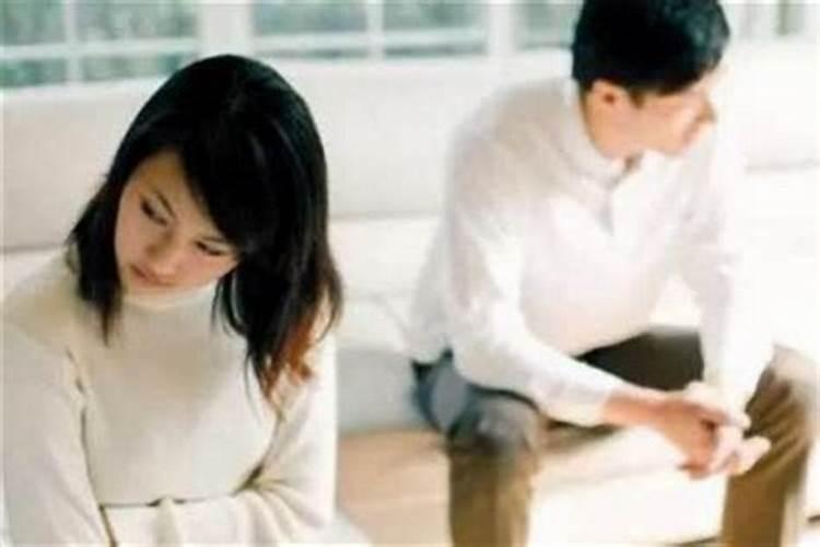 老婆吵架冷战一个月怎么办,怎么化解呢